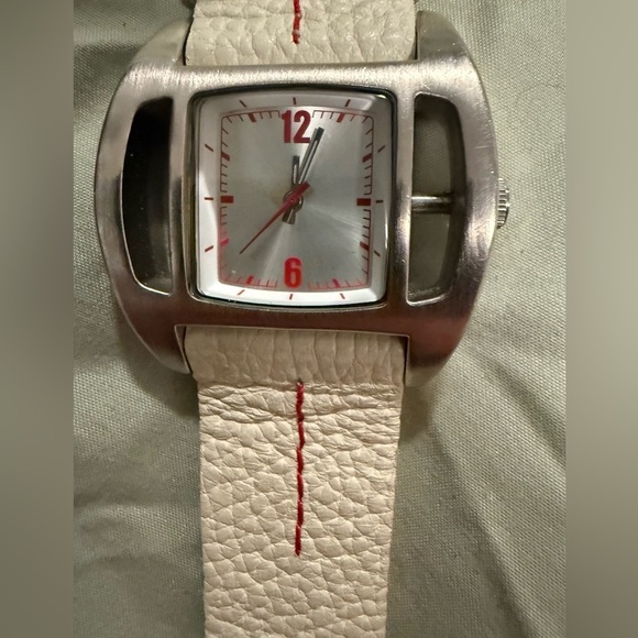Vtg Wilsons Leather Silver and White unisex 44mm Watch - Picture 6 of 16
